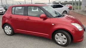 Suzuki Swift 1.3 22577818-1025454.jpg