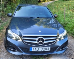 Mercedes-Benz Třída E 220 BlueTec 22830636-1035121.jpg