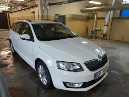 Škoda Octavia combi 1,4 TSI 22830806-1035133.jpg