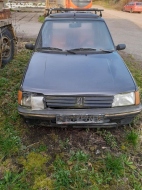 Peugeot 205 GRD 23257560-1049487.jpg