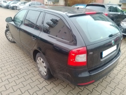 Škoda Octavia combi 1.6 TDI DSG 23448081-1055363.jpg