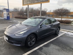 Tesla Model 3 Standard Range Plus 23723043-1069150.jpg