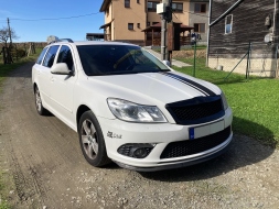 Škoda Octavia combi 1.6 TDI 23904405-1076627.jpg