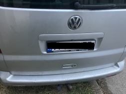 Volkswagen Multivan 2.5 TDI 23976774-1079772.jpg