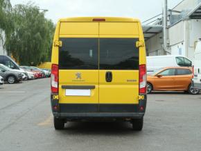 Peugeot Boxer  2.0 BlueHDi 