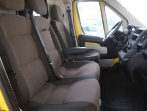 Peugeot Boxer  2.0 BlueHDi 