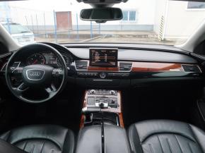 Audi A8  3.0 TDI 