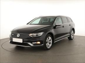 Volkswagen Passat  2.0 TDI Alltrack 