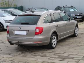 Škoda Superb  2.0 TDI 