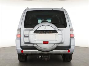 Mitsubishi Pajero  3.2 DI-D 