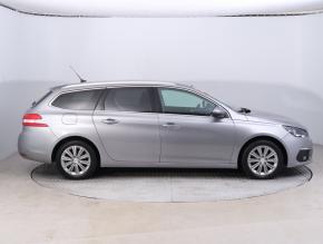 Peugeot 308  1.5 BlueHDi 