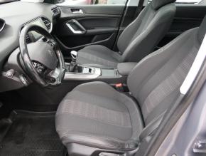 Peugeot 308  1.5 BlueHDi 