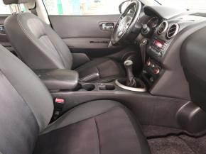 Nissan Qashqai  1.6 