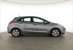 Hyundai i30  1.4 CVVT 