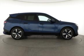 BMW iX  xDrive40 Essence + Sport 