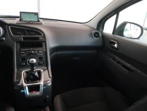 Peugeot 5008  1.6 HDi 