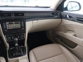 Škoda Superb  2.0 TDI 