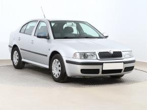 Škoda Octavia  1.6 Tour 