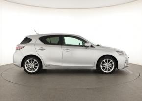 Lexus CT  200h 