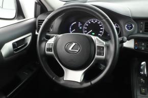 Lexus CT  200h 