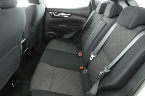 Nissan Qashqai  1.2 DIG-T 