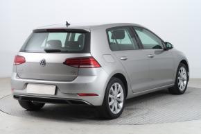 Volkswagen Golf  1.4 TSI 