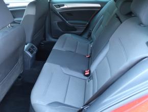 Volkswagen Golf  1.6 TDI 