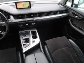 Audi Q7  3.0 TDI 