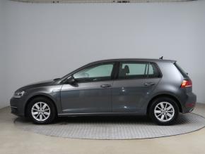 Volkswagen Golf  1.0 TSI 