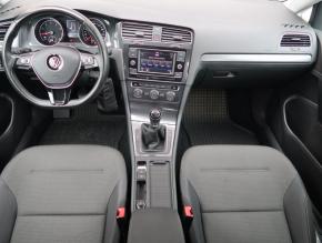 Volkswagen Golf  1.0 TSI 