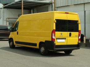 Peugeot Boxer  2.0 BlueHDi 