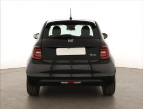 Fiat 500e  42 kWh 