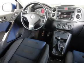 Volkswagen Tiguan  2.0 TSI Comfortline 