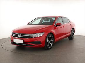 Volkswagen Passat  1.5 TSI 