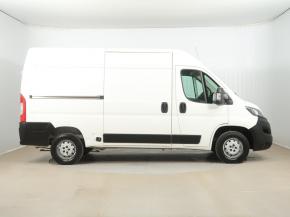 Peugeot Boxer  2.2 BlueHDi . 