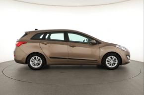 Hyundai i30  1.6 MPI 