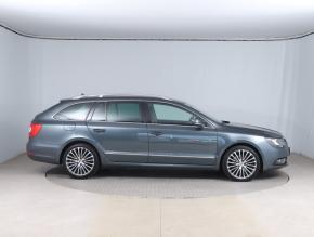 Škoda Superb  2.0 TDI Laurin&Klement 