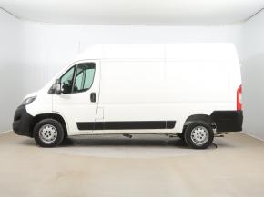 Peugeot Boxer  2.2 BlueHDi . 