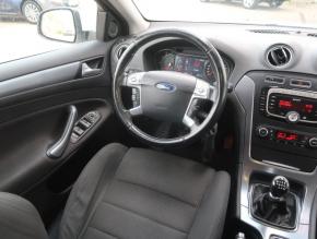 Ford Mondeo  2.0 TDCi 