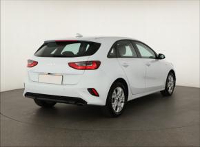 Kia Ceed  1.5 T-GDI 