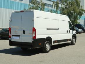 Peugeot Boxer  2.2 BlueHDi 