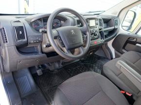 Peugeot Boxer  2.2 BlueHDi 