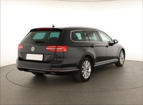 Volkswagen Passat  2.0 TDI 