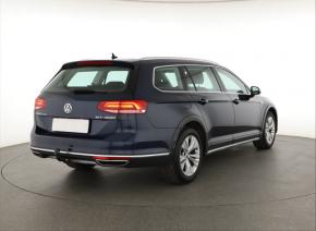 Volkswagen Passat  2.0 TDI Alltrack 