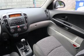 Kia Ceed  1.4 CVVT 