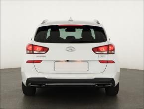 Hyundai i30  1.6 CRDi 