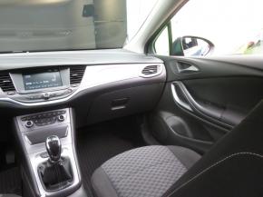 Opel Astra  1.6 CDTI 