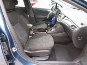 Opel Astra  1.6 CDTI 