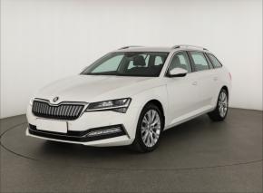 Škoda Superb  iV 1.4 TSI PHEV 