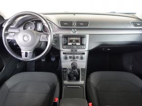 Volkswagen Passat  2.0 TDI 